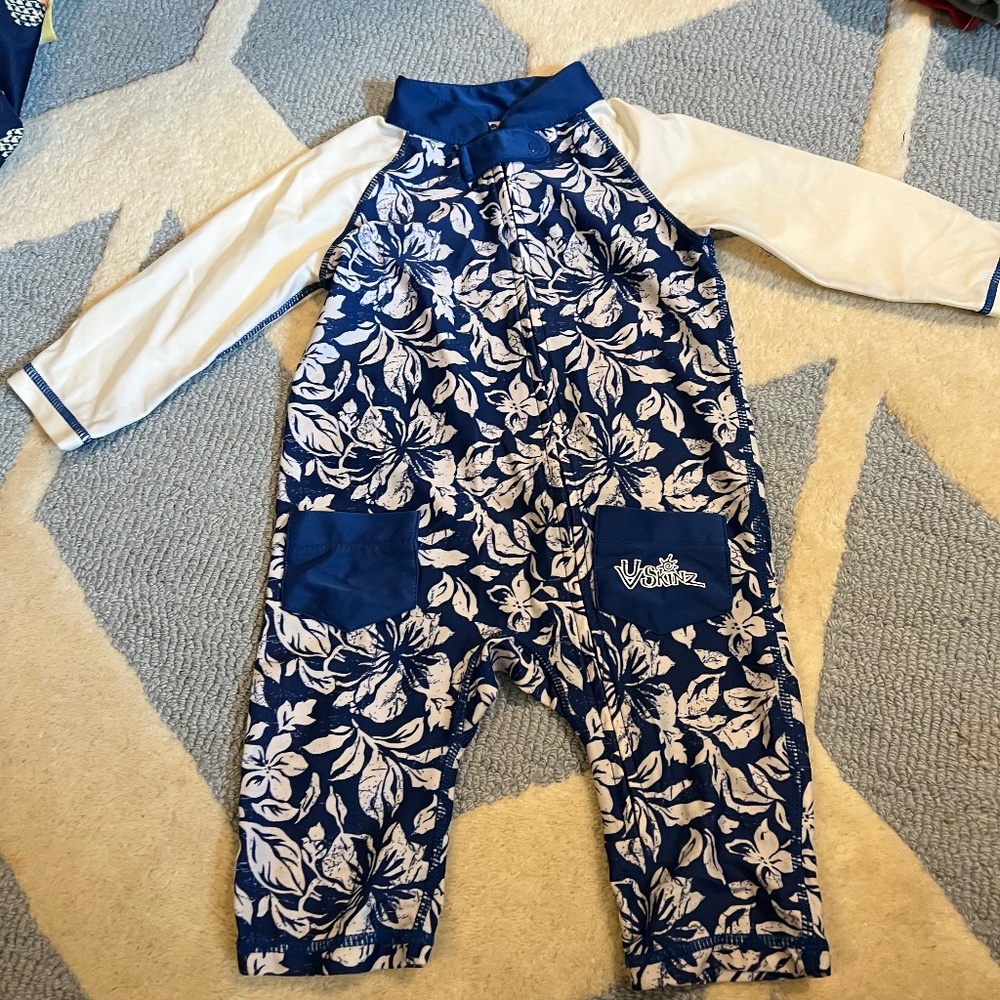 UVSkinz 12/18 month romper bathing suit